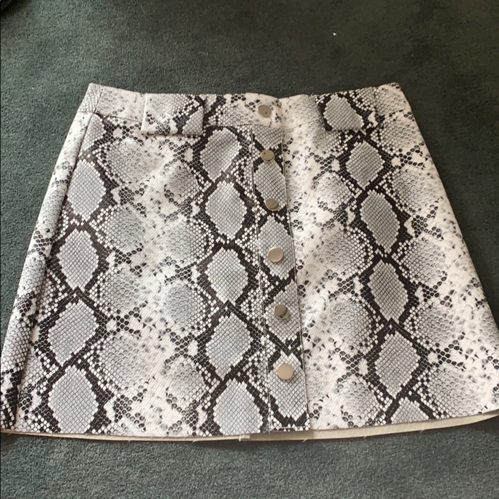nasty gal snakeskin skirt